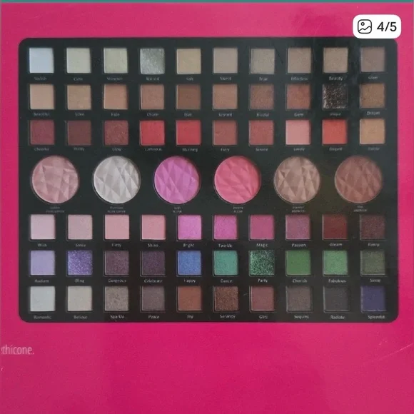 Bebe NWT Dazzle & Shine Beauty Vault makeup palette - Picture 4 of 5